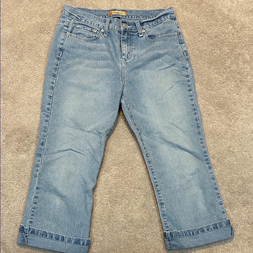 NWOT Jean Stretch Capris 6